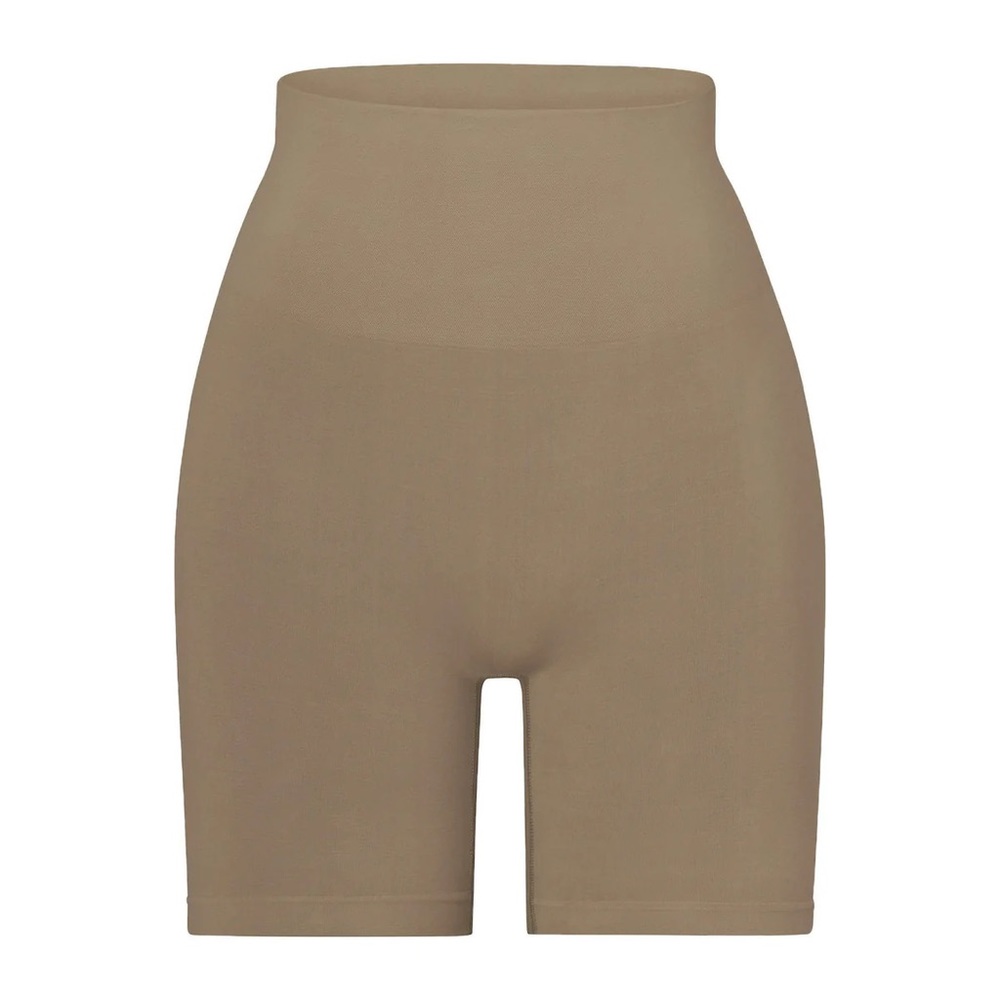 Skims biker shorts